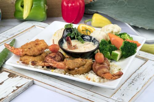 Mariscos Uruapan menu photo